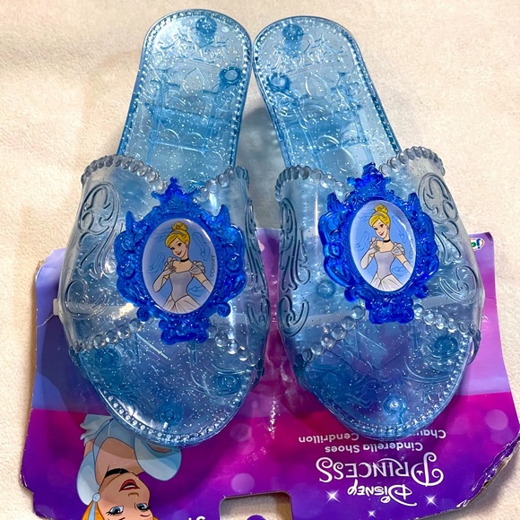 NWT Disney Cinderella‎ Shoes - Picture 6 of 8